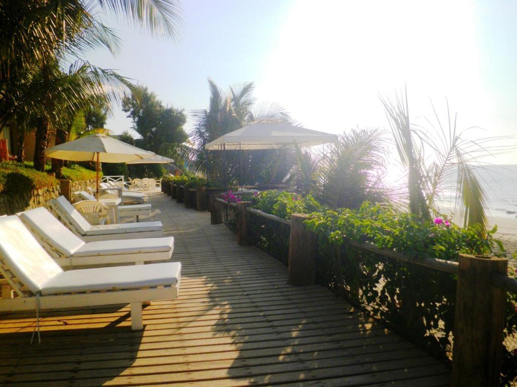 מנקורה Hotel Grandmare & Bungalows מראה חיצוני תמונה